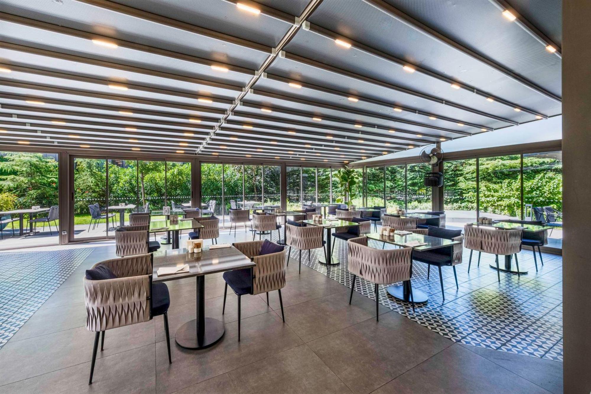 Radisson Residences Vadistanbul Istambul Exterior foto
